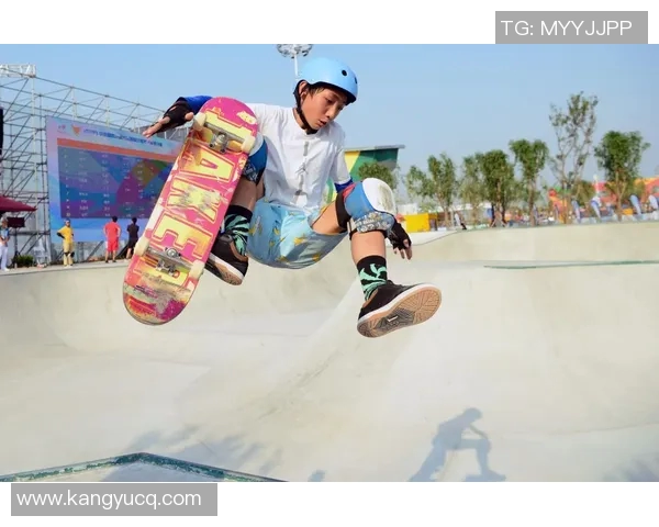 极限运动嘉年华精彩回顾深圳滑板队展现非凡实力与团队精神 极限运动嘉年华精彩回顾深圳滑板队展现非凡实力与团队精神