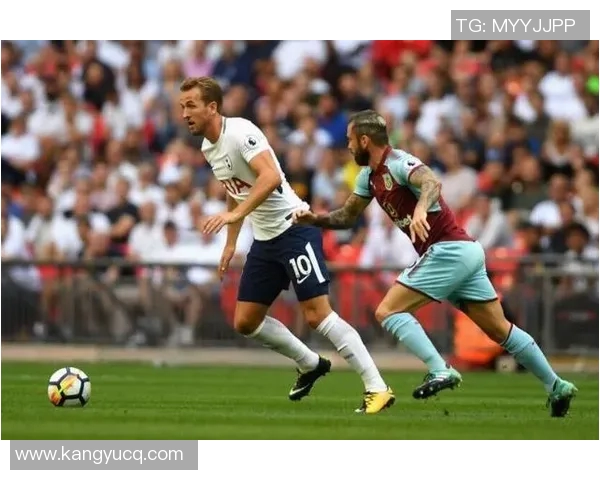 天主大学与埃弗顿的精彩对决分析与赛前展望 天主大学与埃弗顿的精彩对决分析与赛前展望