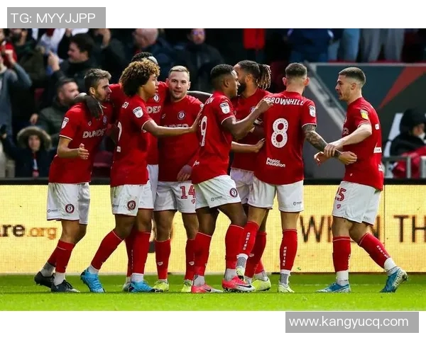 2018年诺丁汉森林队与西布罗姆维奇队精彩对决回顾与分析