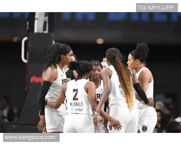 WNBA精彩对决达拉斯飞马迎战天空队争夺季后赛席位的关键战役